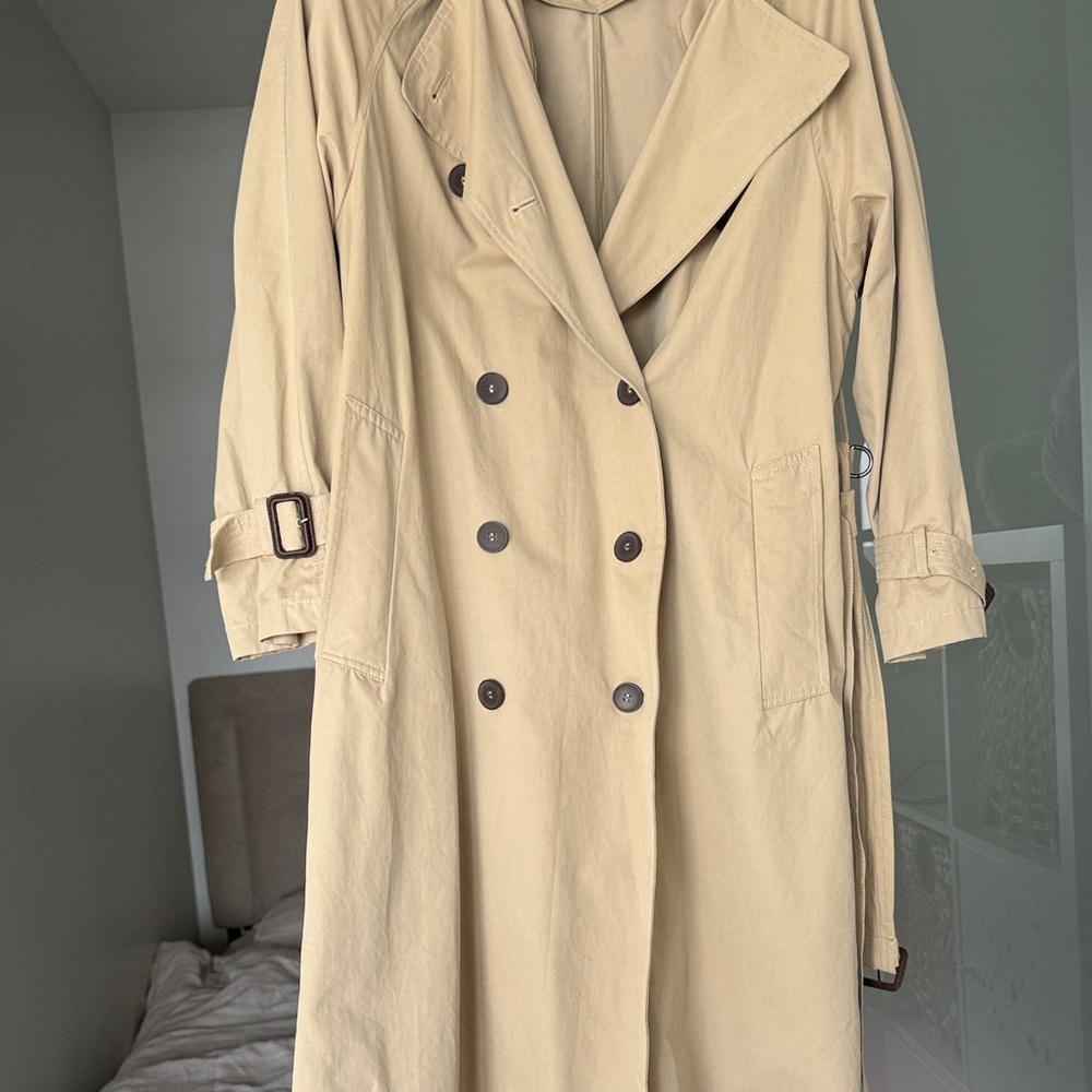 Zara Beige Double-Breasted Trench Coat